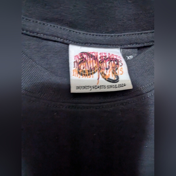 Infinity Hearts Top & Bottom - Picture 8 of 12